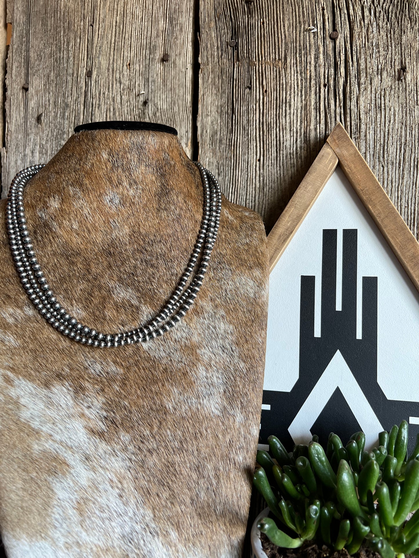 The Waco Necklace