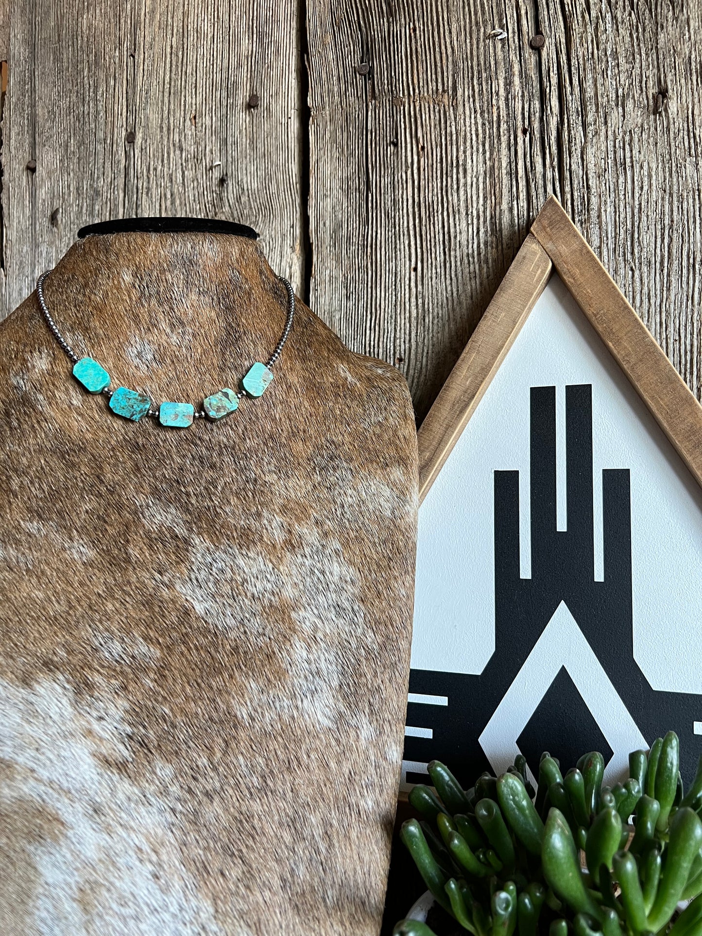 The Texarkana Necklace