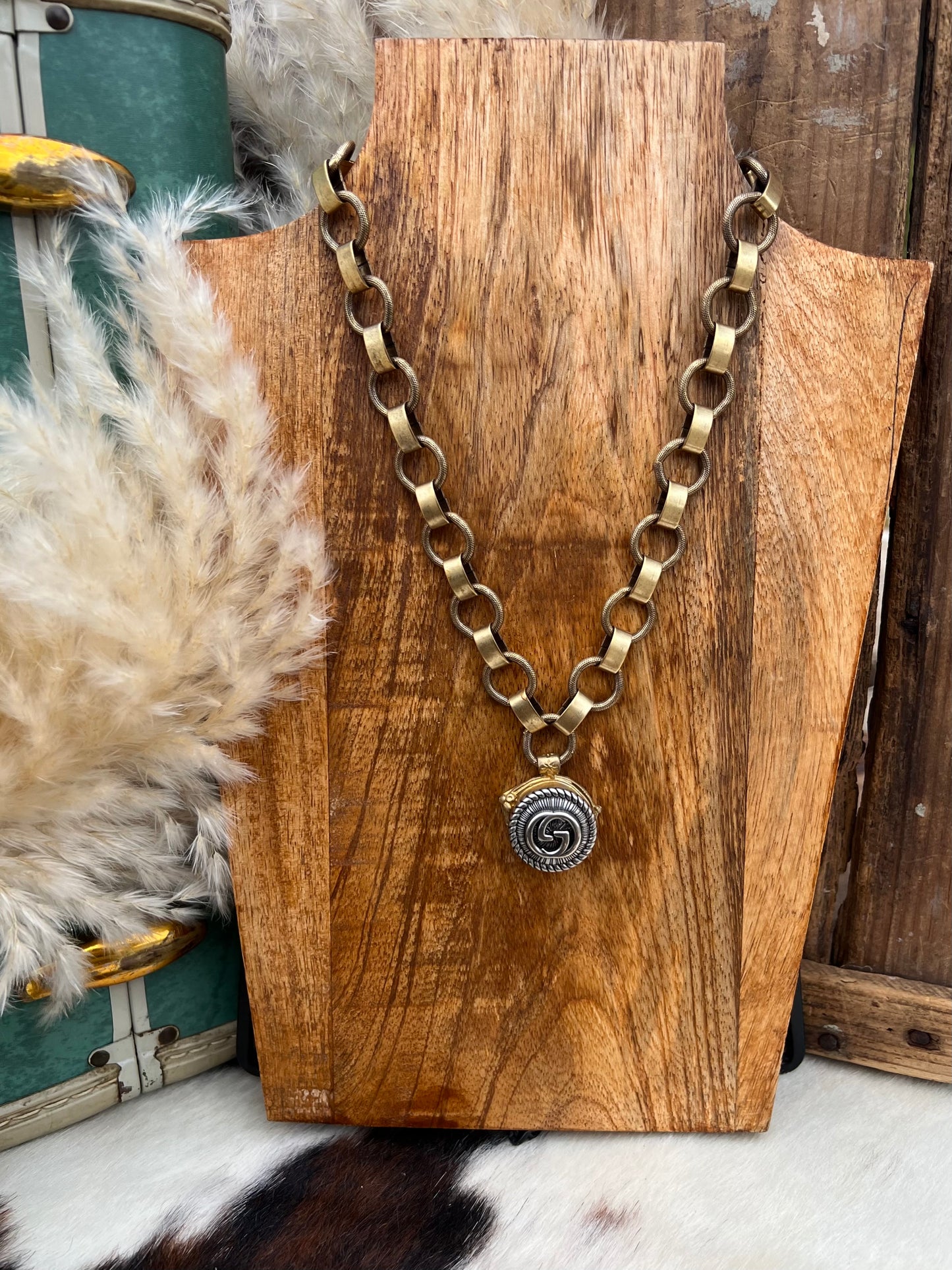 The MGM Necklace